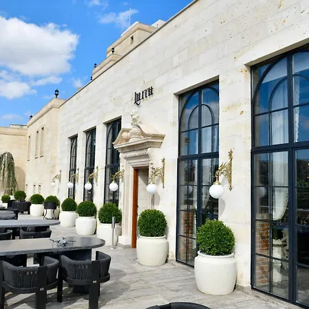 Szálloda Sacred Mansion 4*