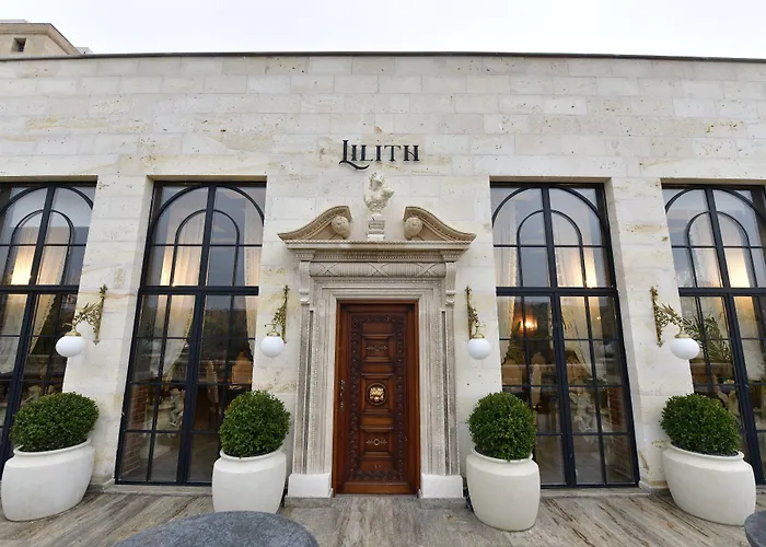 Otel Sacred Mansion 4*